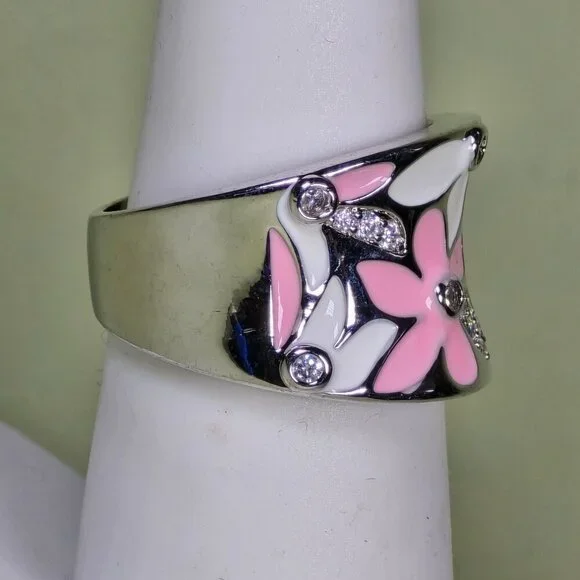 Silvery Pink & White Enamel Floral Ring With Sparkling CZ Size 7 - Picture 3 of 6
